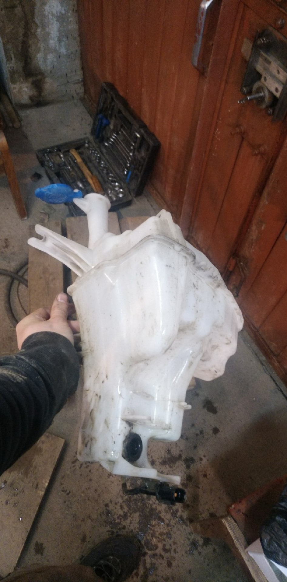 Забился мотор омывателя лобового стекла — Hyundai Solaris, 1,6 л, 2012 ...