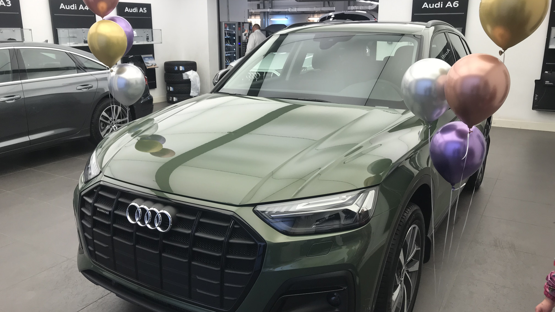 Audi Q5 (2G) 2.0 бензиновый 2021 | Оливковый Тритон на DRIVE2