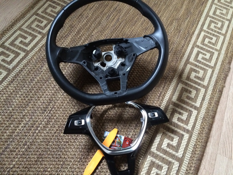 Подогрев руля (вариант 2) — Volkswagen Jetta VI, 1,6 л, 2013 года ...