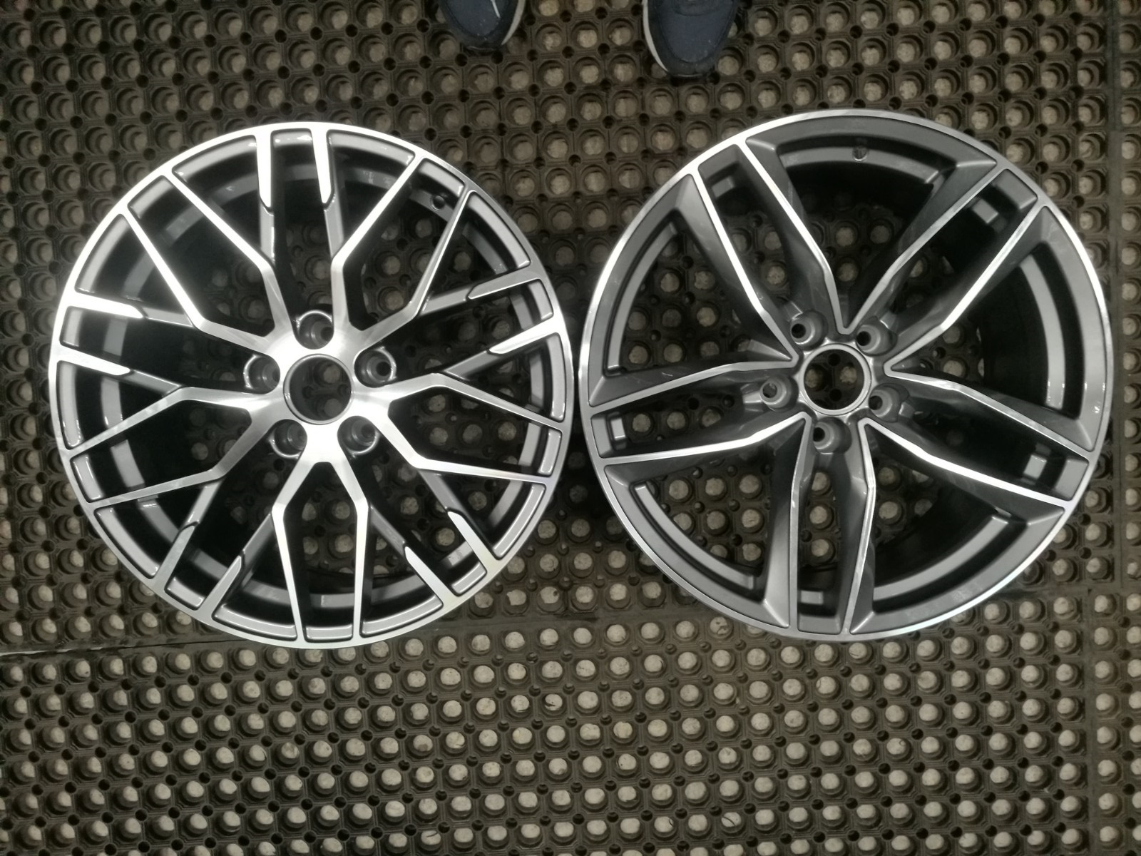 Диски audi sport. Диск Ауди 12 спиц.