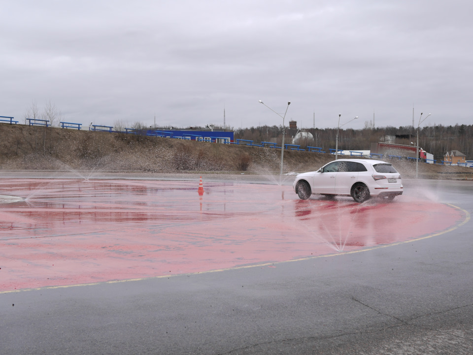 дрифт3 — Audi Q5 (1G)