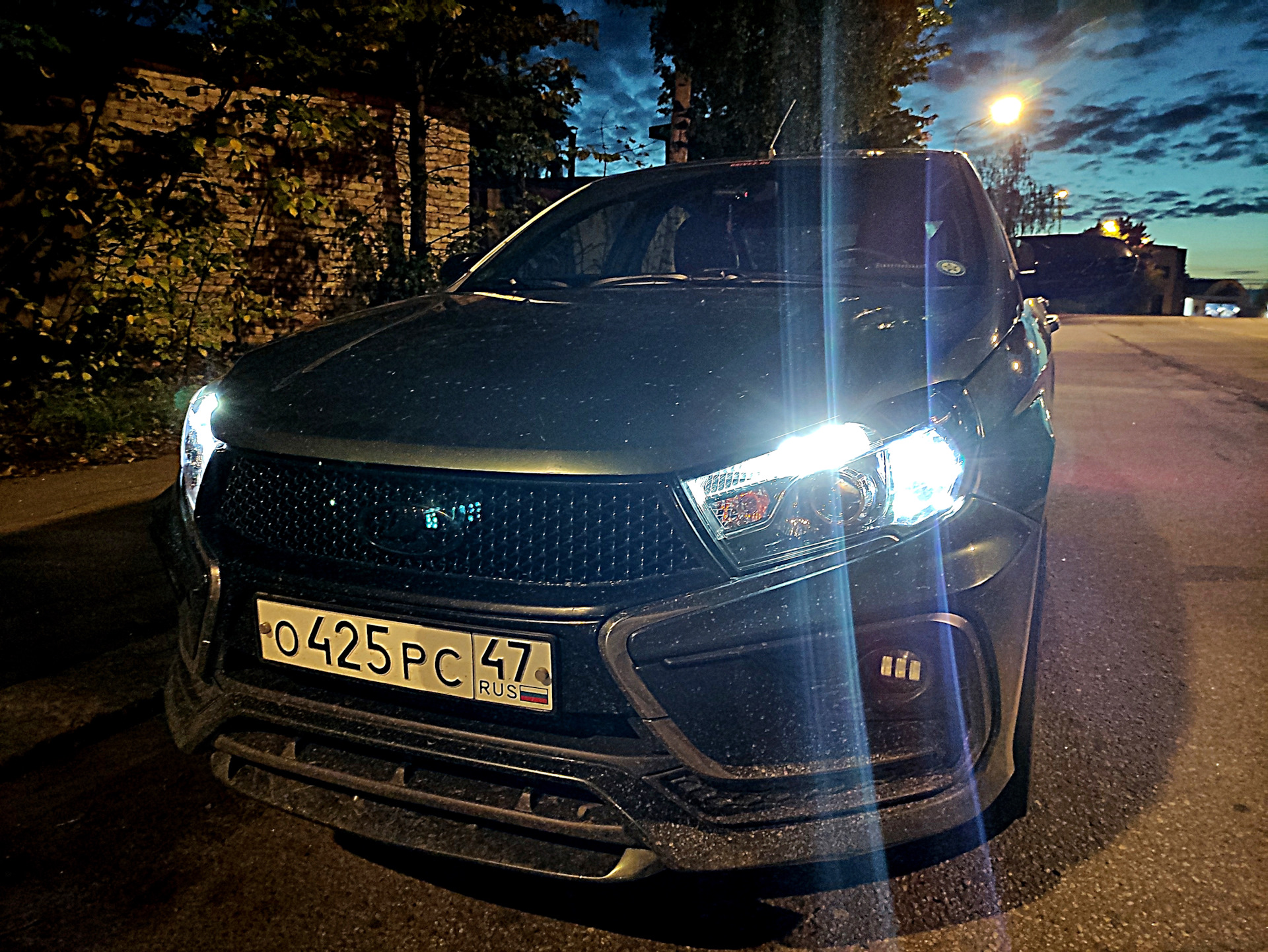 Уплотнитель и Доп. габариты. — Lada Vesta, 1,6 л, 2017 года ...