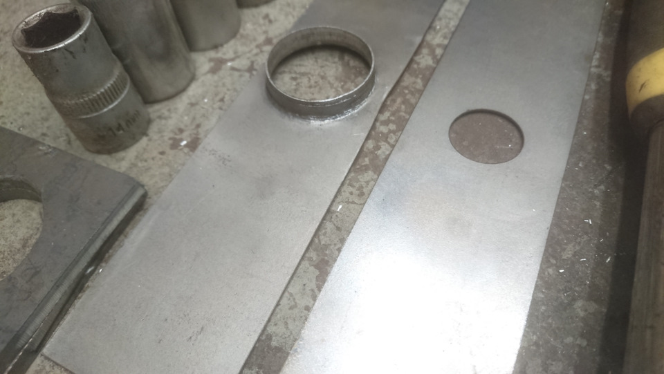 ВЫДАВИЛ — ГАЗ 67