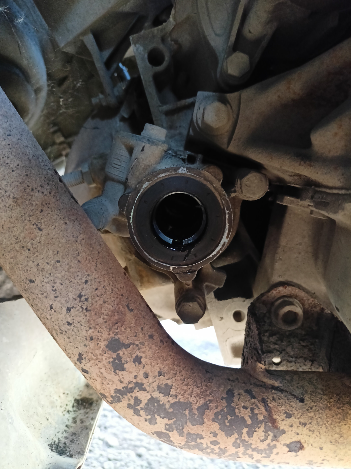 Сказ о том как я менял промежуточный подшипник (подвесной) часть 2 ...