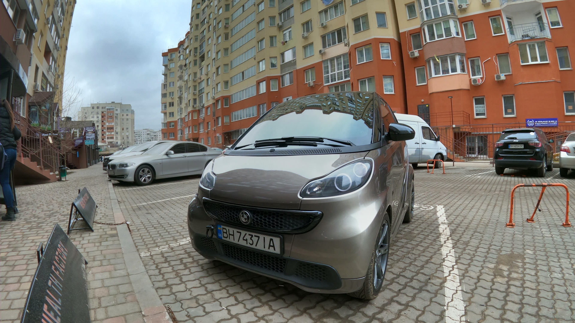 Smart fortwo (2G) 1.0 бензиновый 2014 | BMW X0.5M на DRIVE2