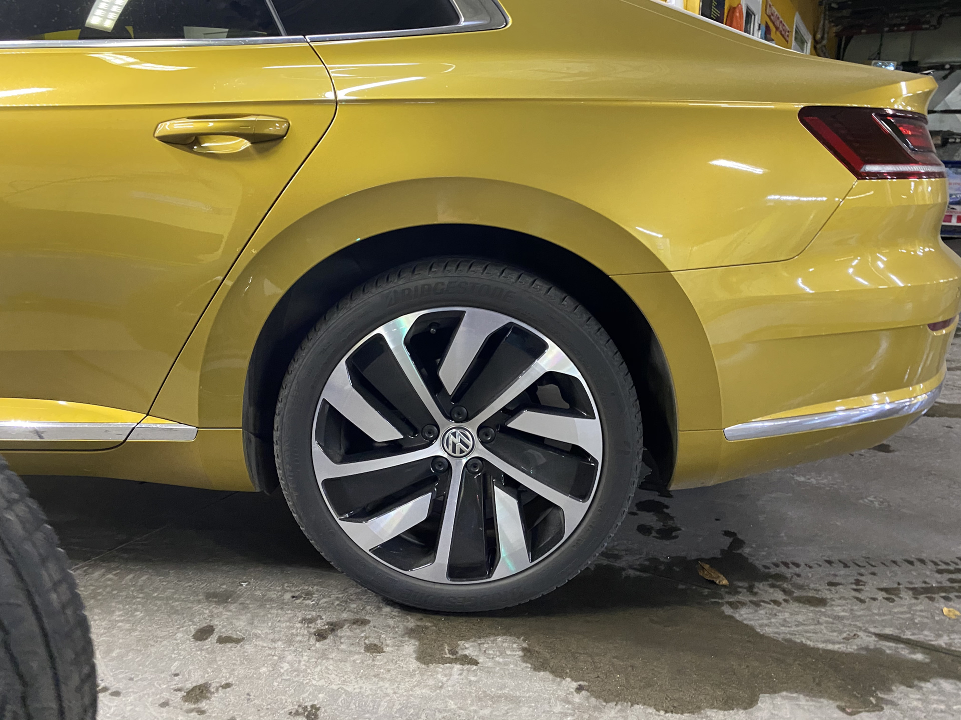 R19 зима. Диски VW Arteon r20. Диски r19 VW Arteon Verona. Диски Фольксваген Артеон r18. Колесные диски Volkswagen Arteon r.