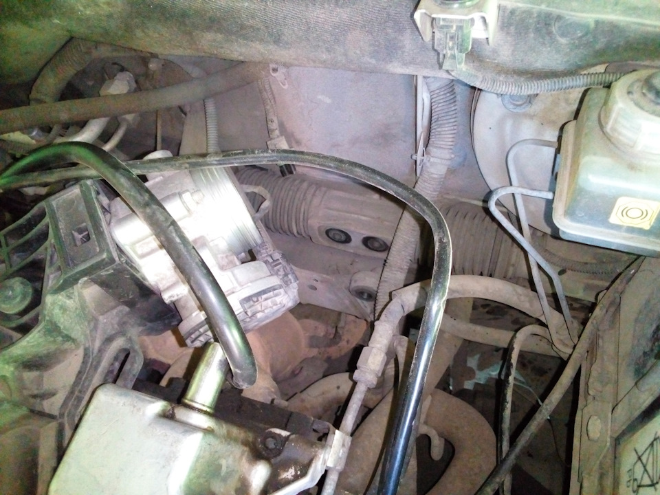 Замена радиатора печки, перебрал рулевую рейку.Ошибку Р0485 так и не ...