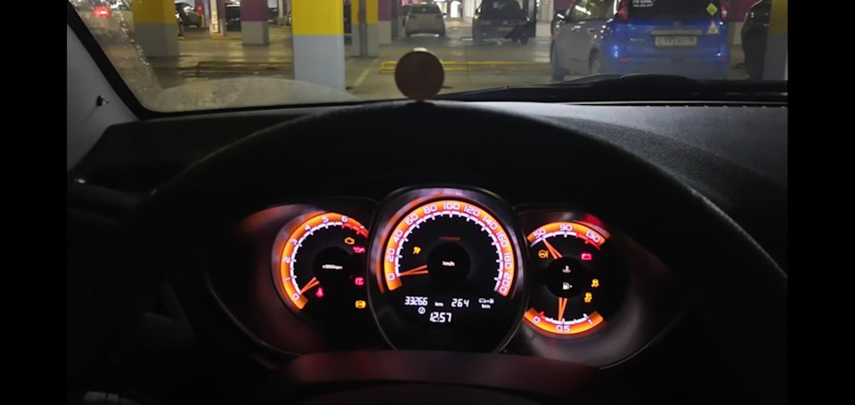 Лада Веста может и на руле)) — Lada Vesta SW Cross, 1,8 л, 2019 года ...