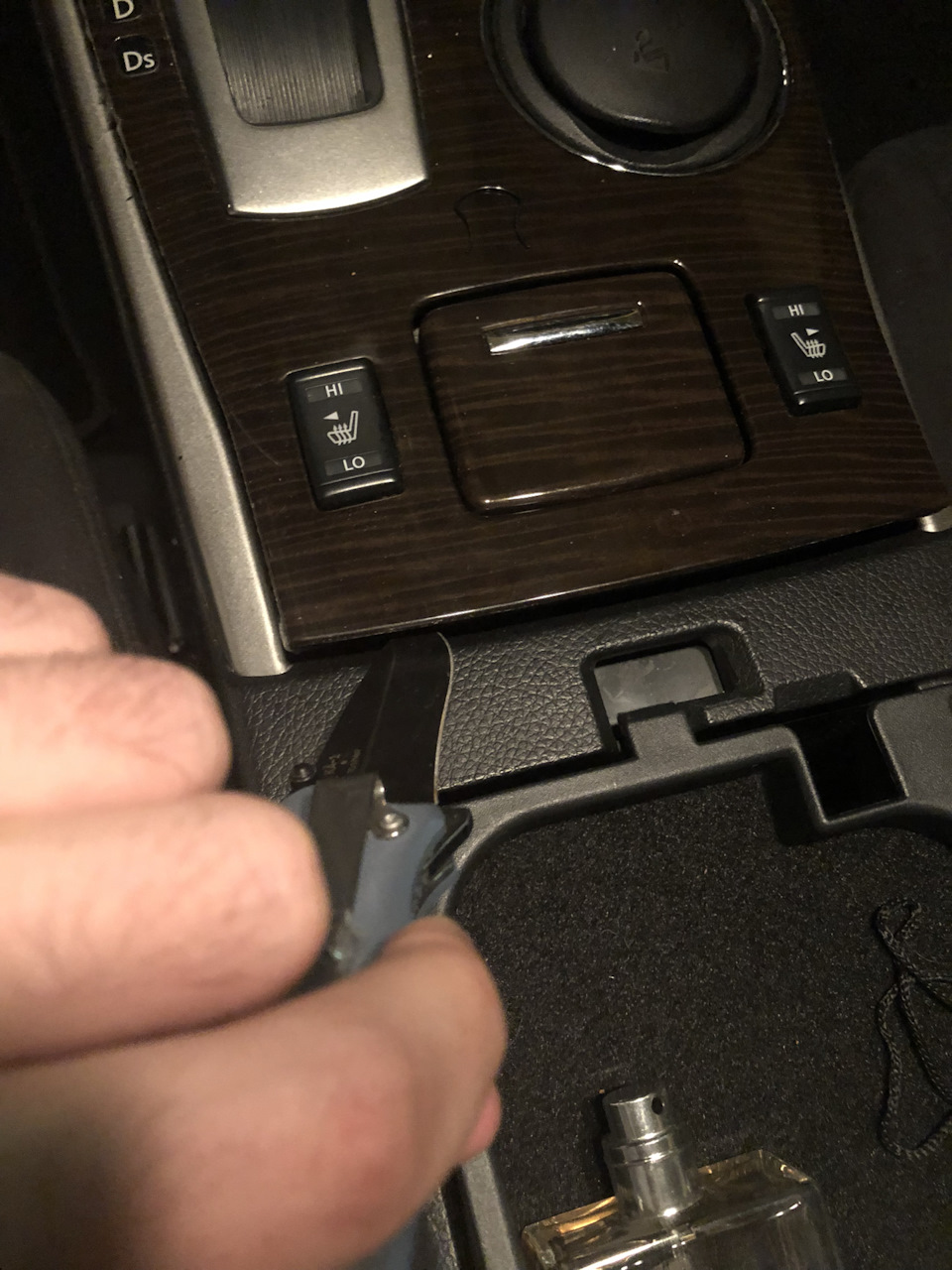 Как поменять лампочку nissan teana