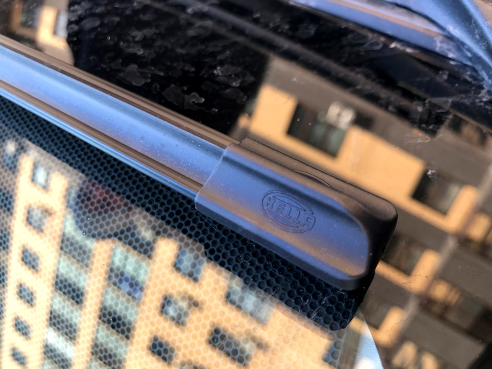 Бескаркасные щетки Hella — Citroen C1 (1G), 1 л, 2011 года | аксессуары ...