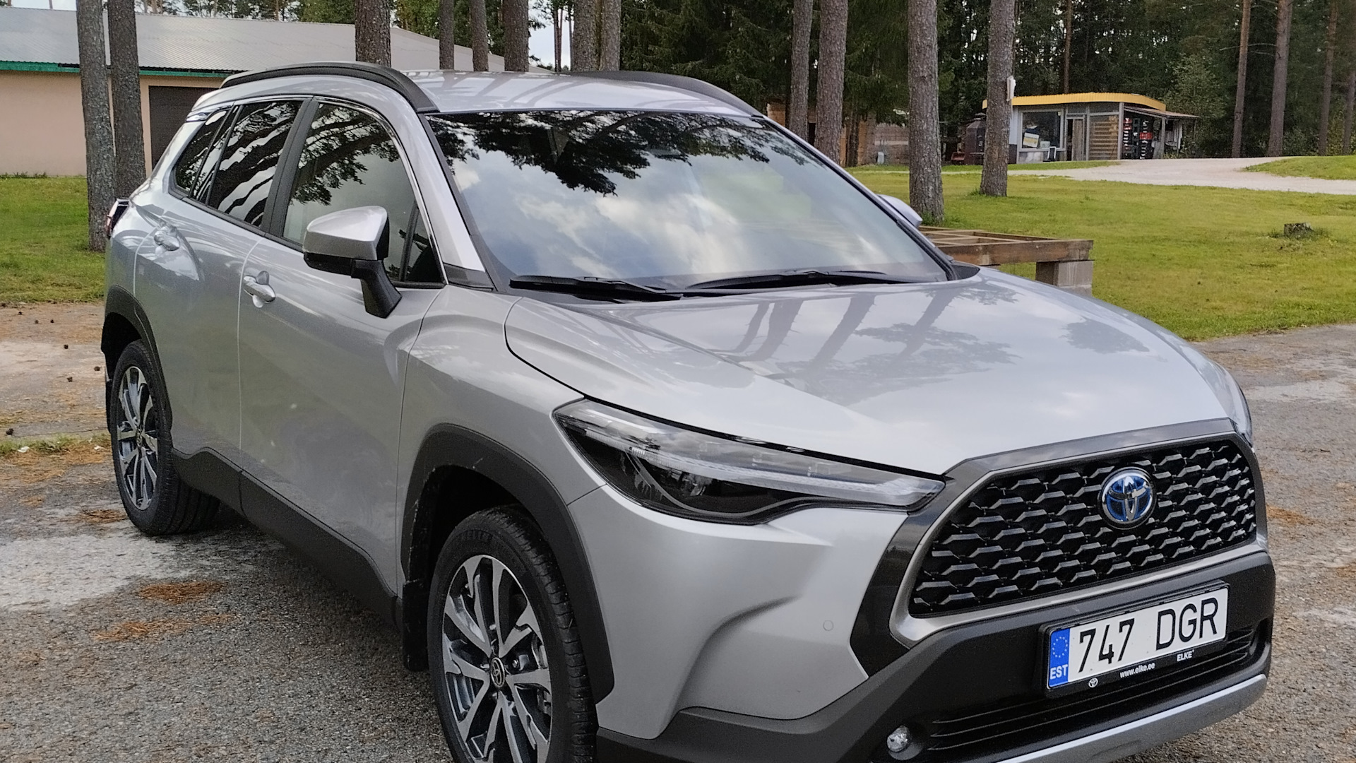 Тойота кросс 2022 фото. Toyota cross 2021. Toyota corolla cross 2024. Новый кроссовер toyota gvb25. Тойота королла кросс отзывы владельцев.