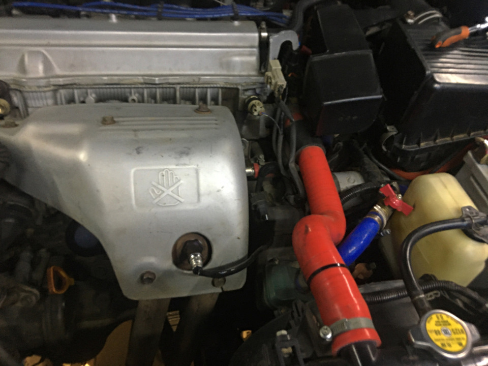 Всё на месте, отлично. — Toyota Vista (40)