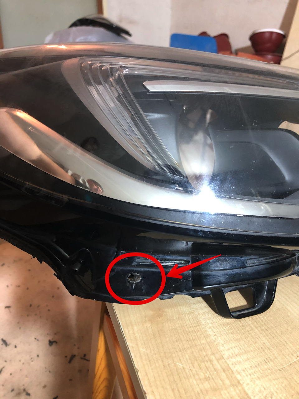 Потом отверстие залаталось герметиком. — Opel Astra K