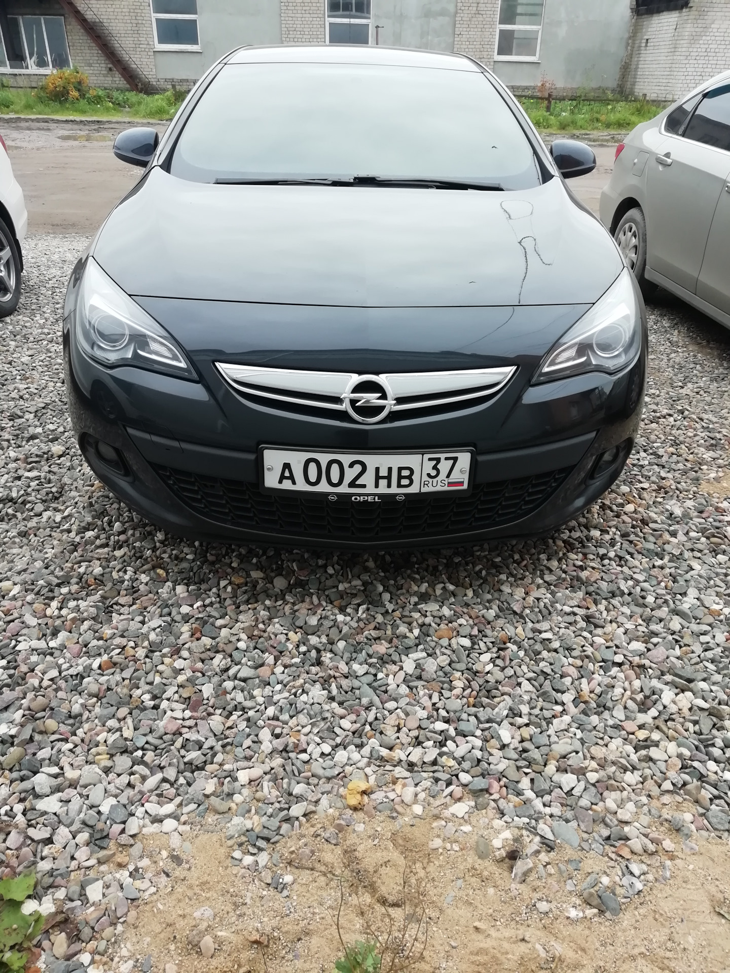 Дворники. BOSCH — Opel Astra J GTC, 1,4 л., 2013 года | аксессуары | DRIVE2