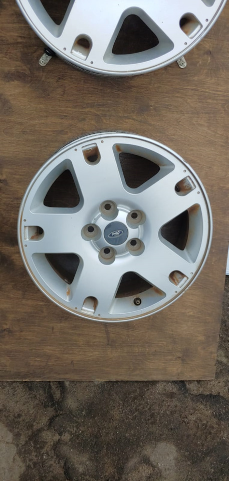 Литые диски Ford 7Jx16 ET45 5x114,3 на Mazda Bongo Friendee, Ford ...