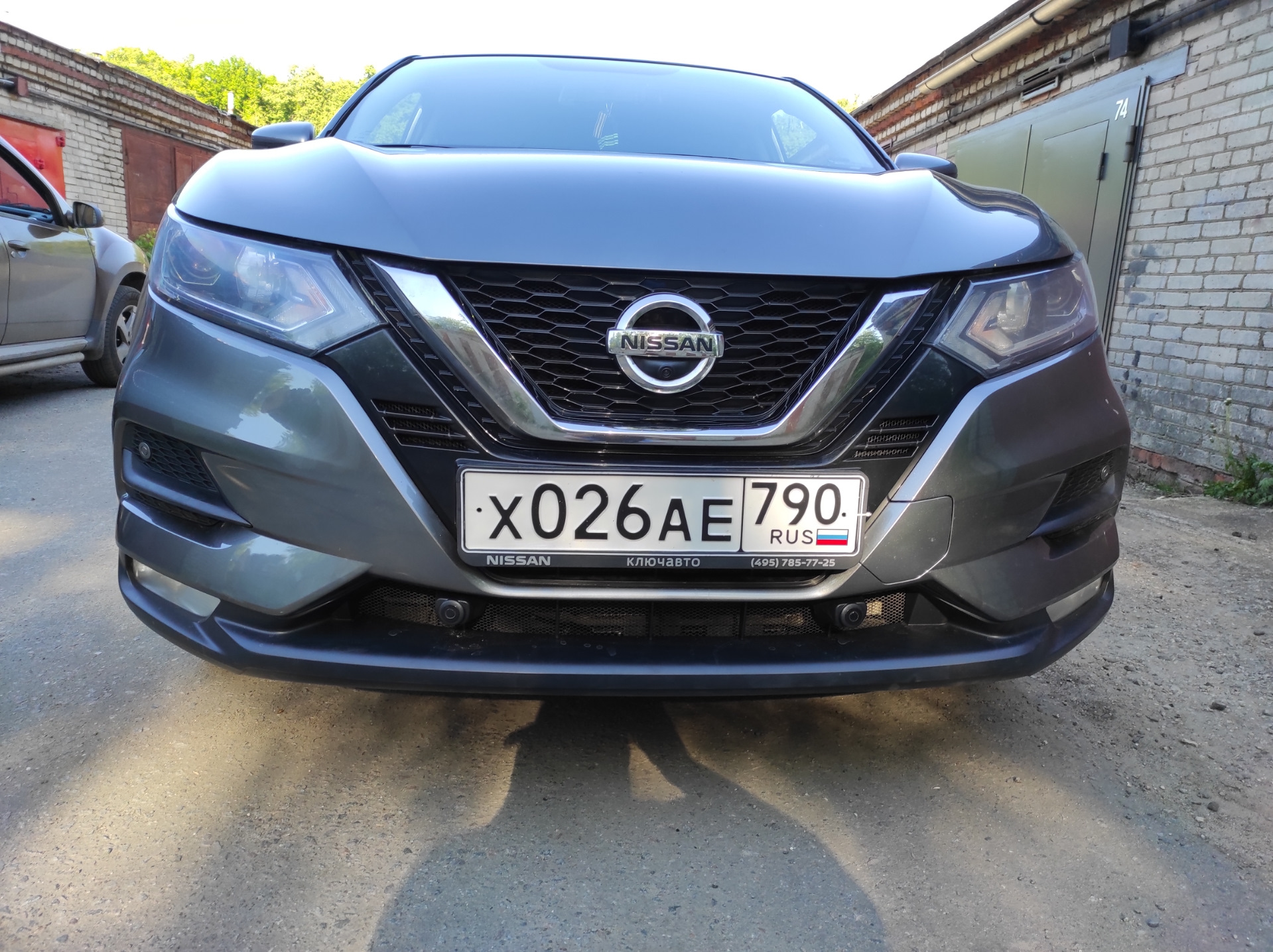 Установка \"старых\" металлических сеток и датчиков парктроника в новый ...