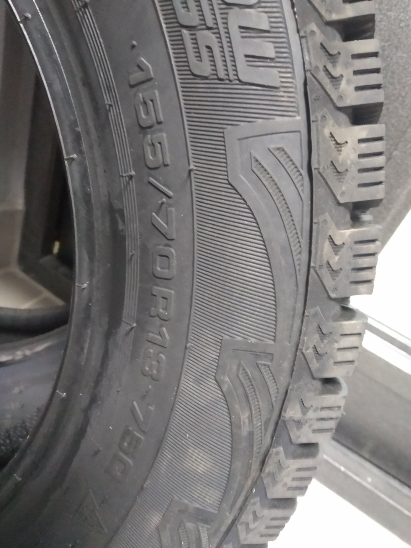 Резина зима 155/70 r13 — Daewoo Matiz (M100, M150), 0,8 л, 2008 года ...