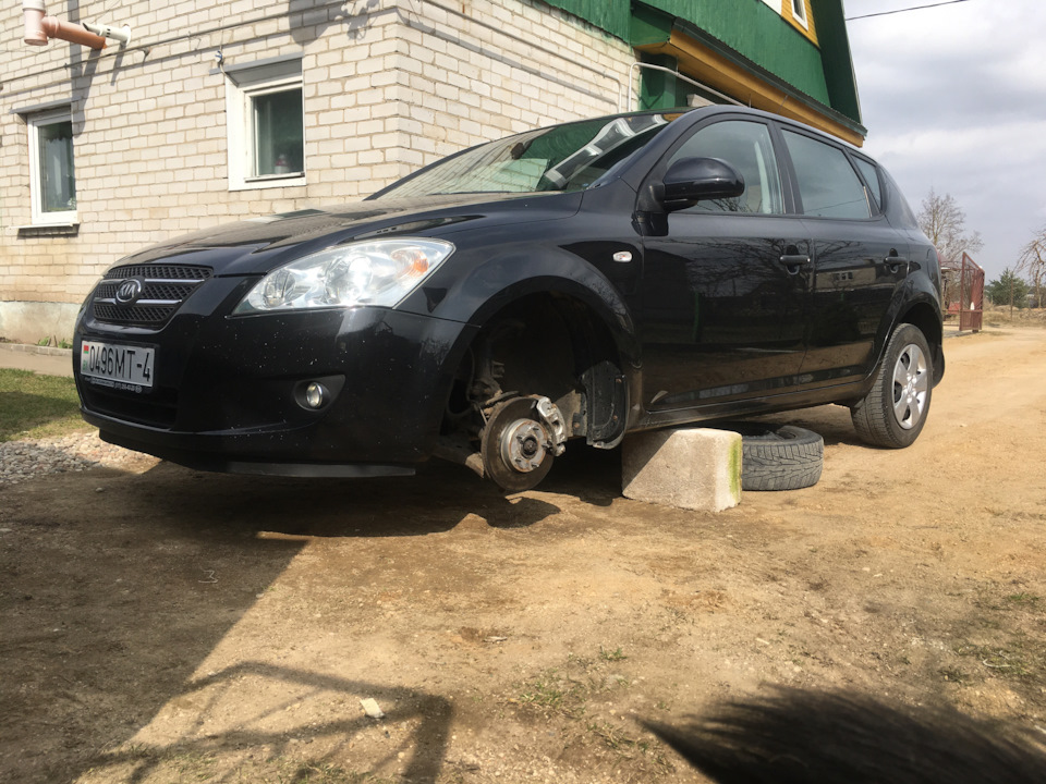 Колодки в круг — KIA Ceed (1G), 1,6 л, 2008 года | плановое ТО | DRIVE2