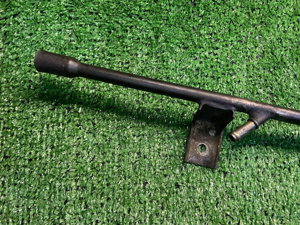 Маслоотделитель (сапун) с щупом на SsangYong Actyon (1G), SsangYong ...