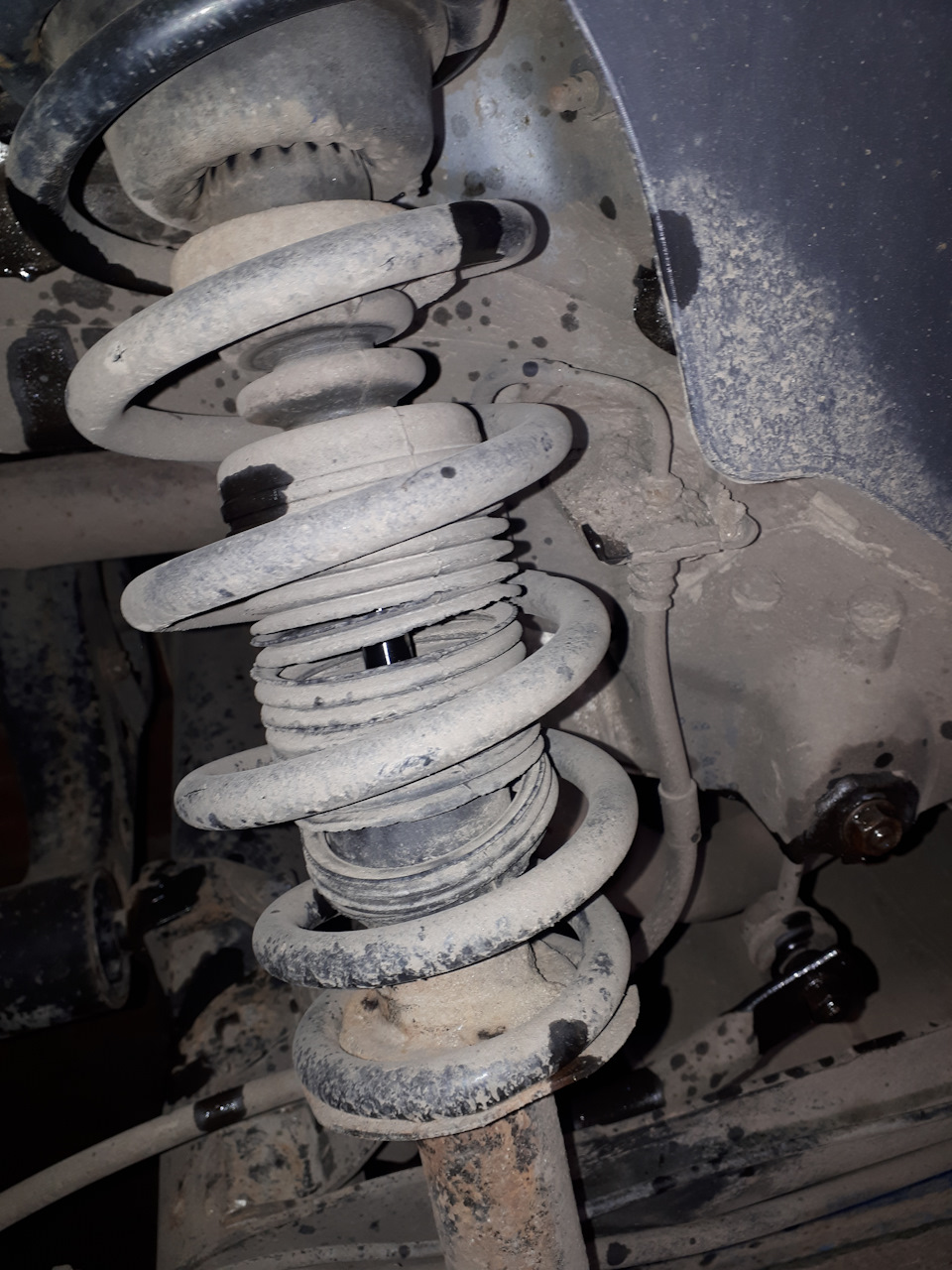 Задняя подвеска (part two). — Nissan Primera (P12), 1,6 л, 2007 года ...