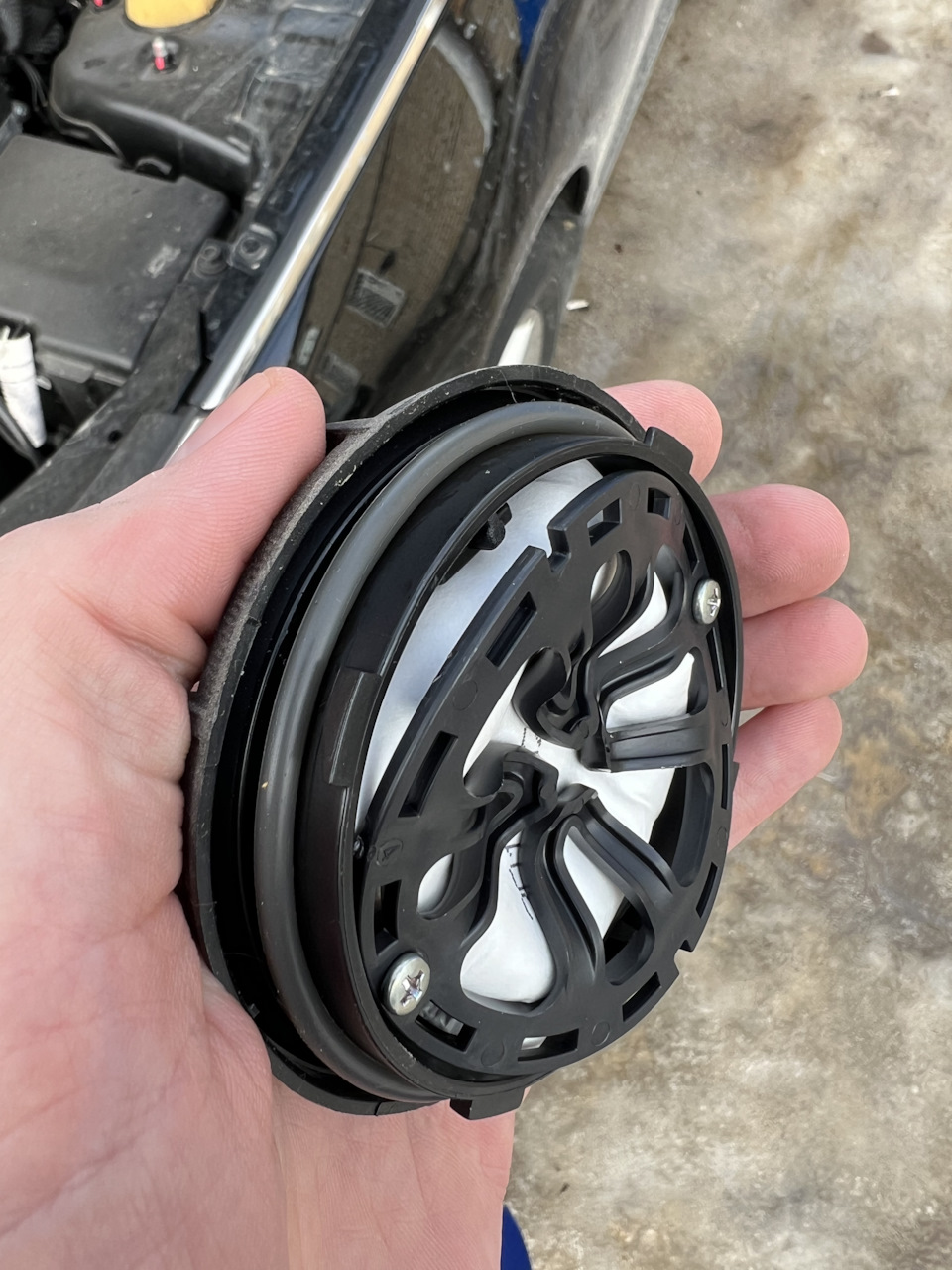 Замена влагопоглотителя в фарах — Hyundai Sonata VII (LF), 2,4 л, 2019 ...