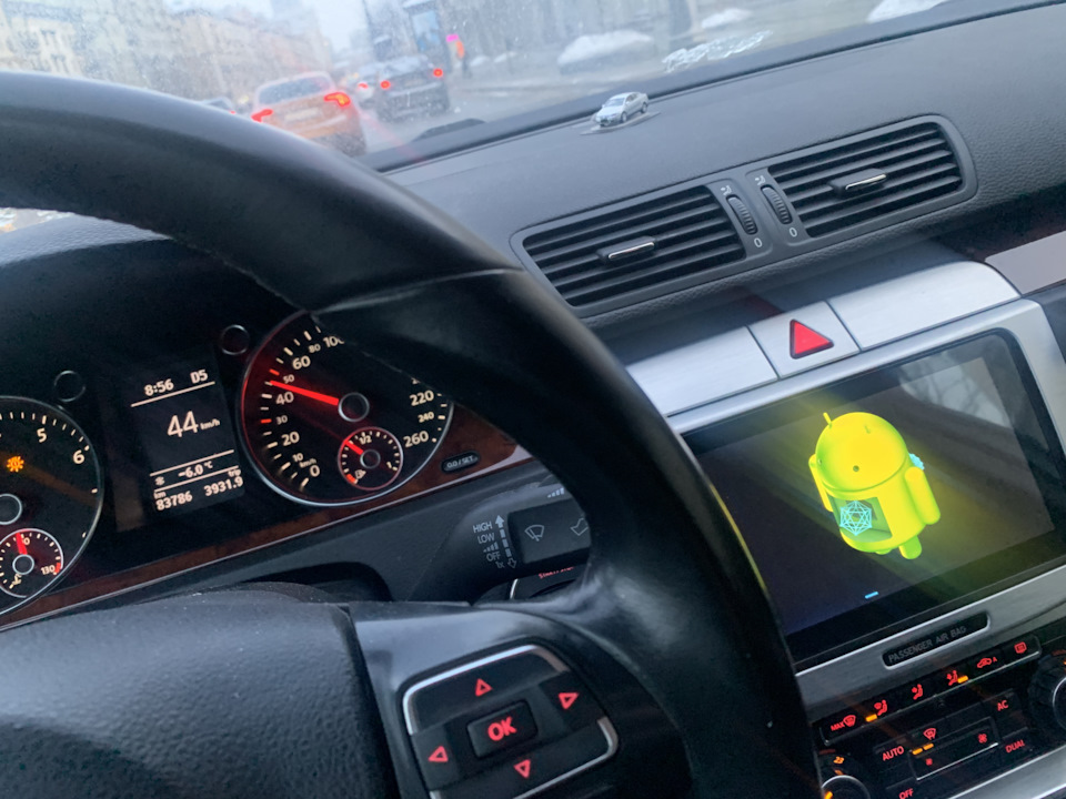 Зелёный андроид — Volkswagen Passat B6