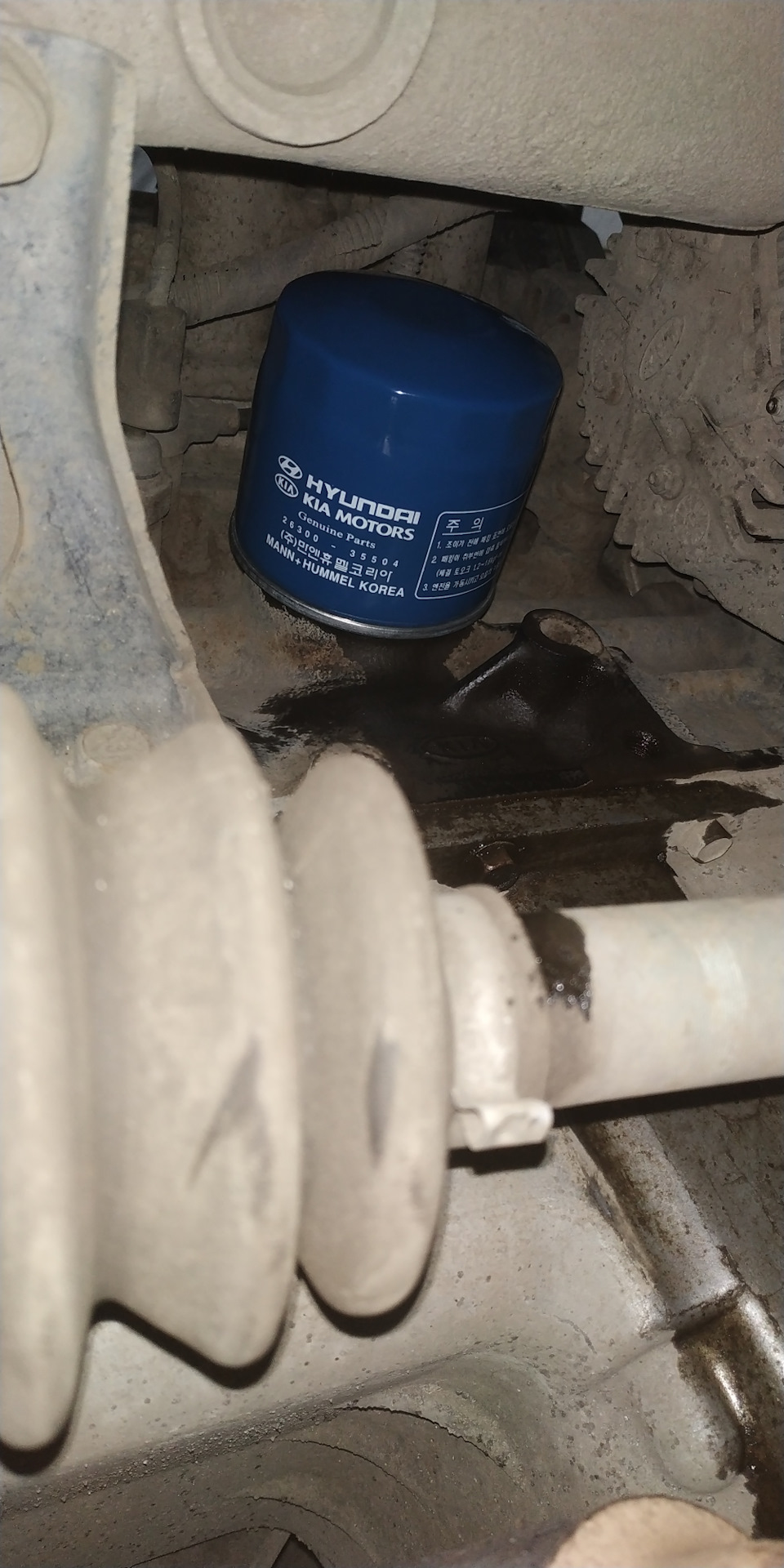 Замена масла и топливного фильтра — KIA Rio (1G), 1,5 л, 2001 года ...