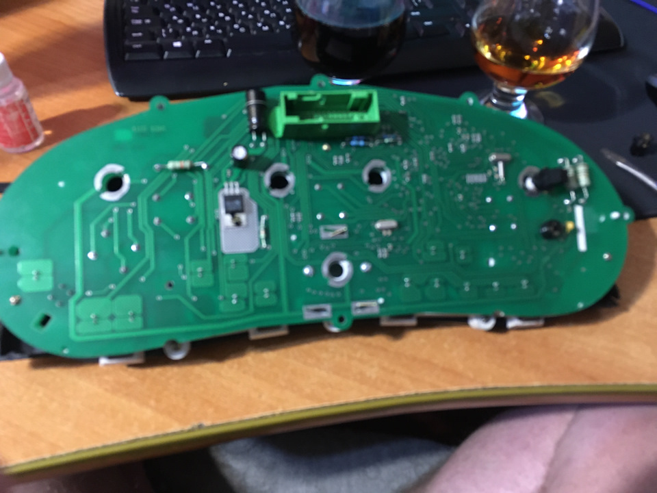 тахометр калина 1. не работает тахометр калина. моторчик приборной панели ваз 2114. не работает тахометр калина.