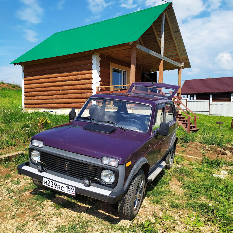 Пересел с иномарки и история ни одного ремня 😃 — Lada 4x4 3D, 1,7 л, 2003  года | покупка машины | DRIVE2