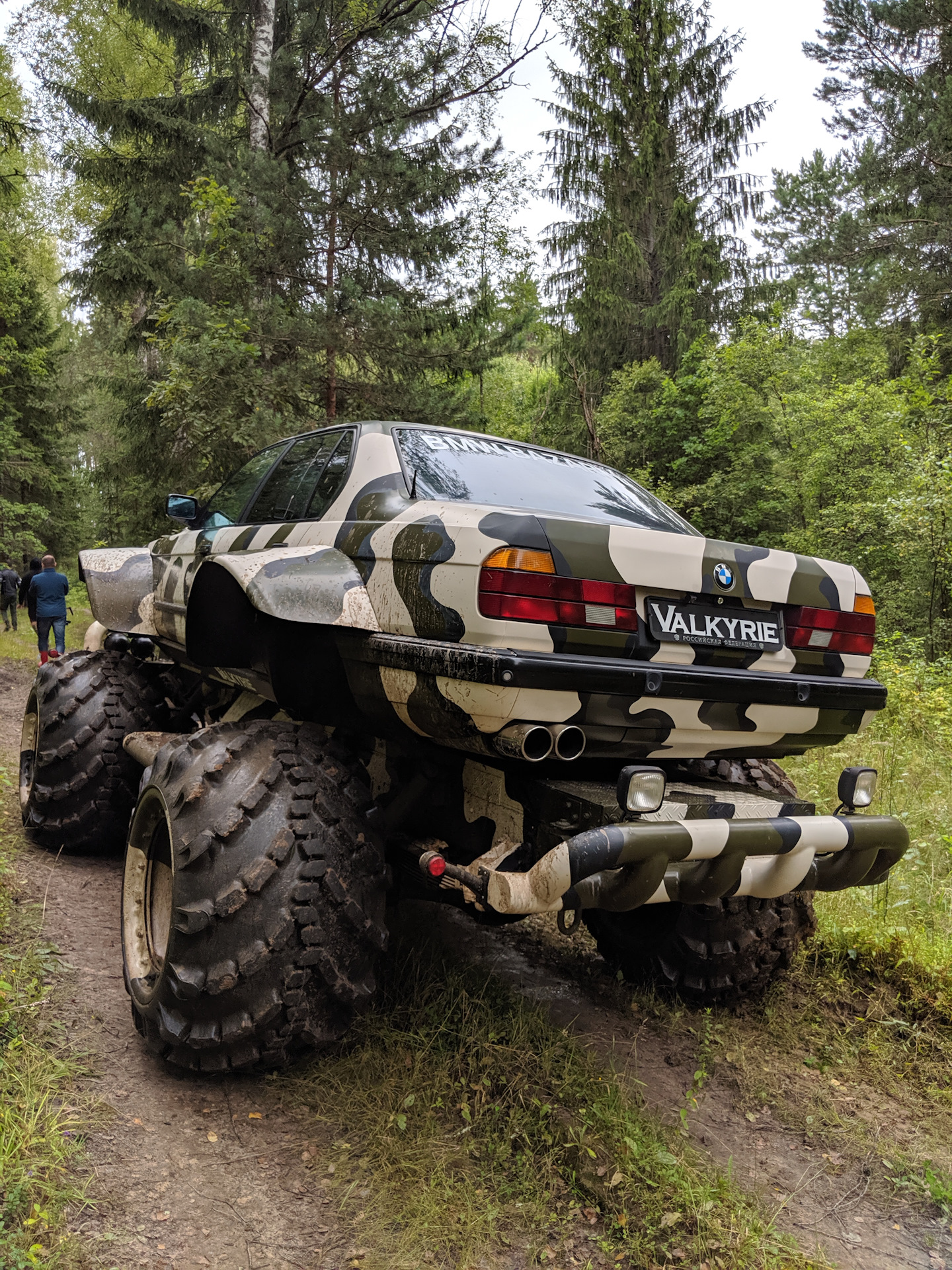 Бмв бигфут