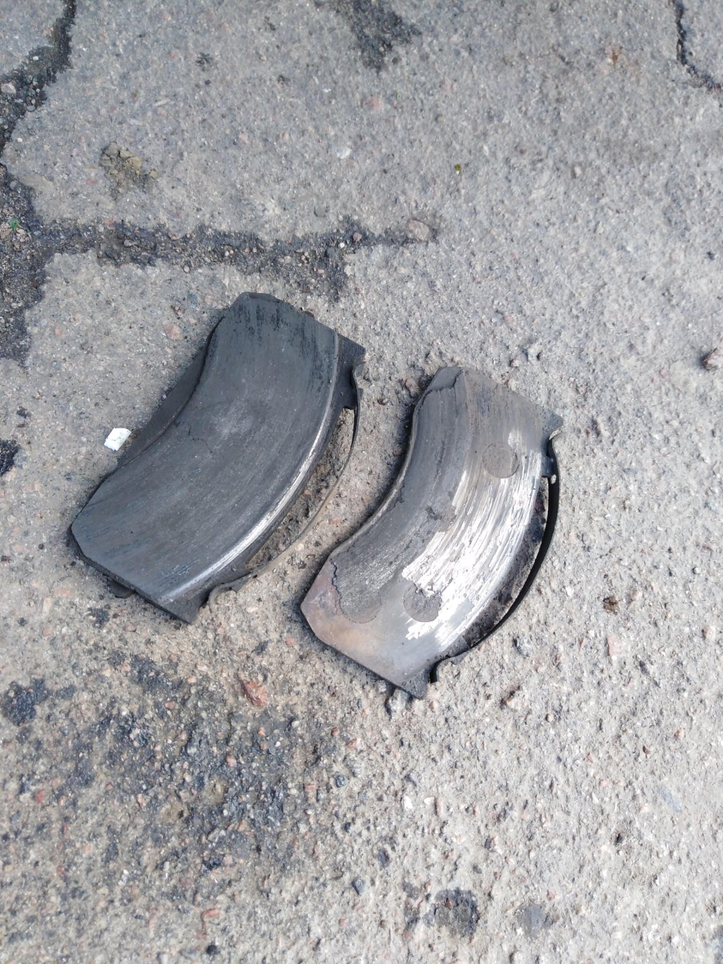 Замена колодок, нежданчик с хорошим концом)) — ГАЗ Валдай, 3,8 л, 2011 ...