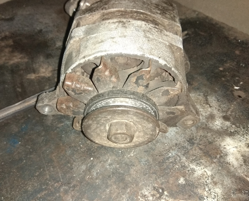 Замена генератора — УАЗ 3962, 2,4 л, 2000 года | своими руками | DRIVE2