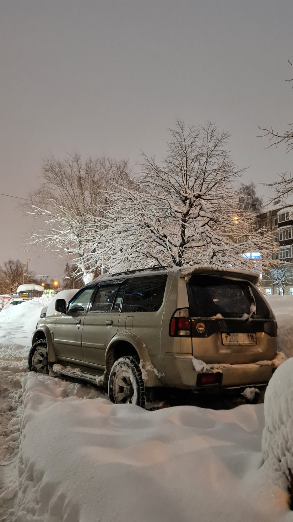 9.02.2024 Тормозные колодки — Mitsubishi Pajero Sport (1G), 2,5 л, 2006  года | плановое ТО | DRIVE2