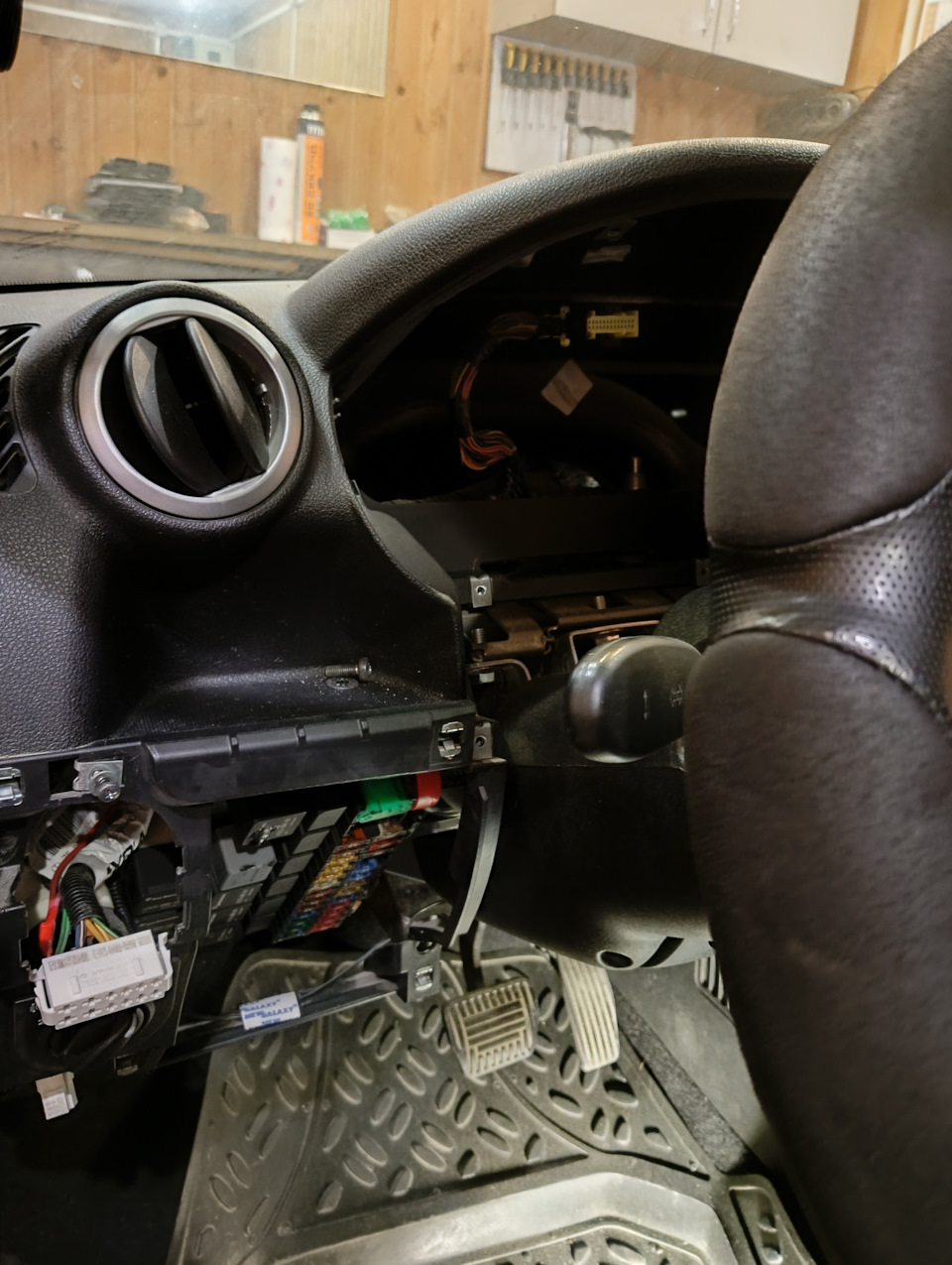 Блок комфорта ЦБКЭ ремонт — Lada Гранта (1G), 1,6 л, 2014 года ...