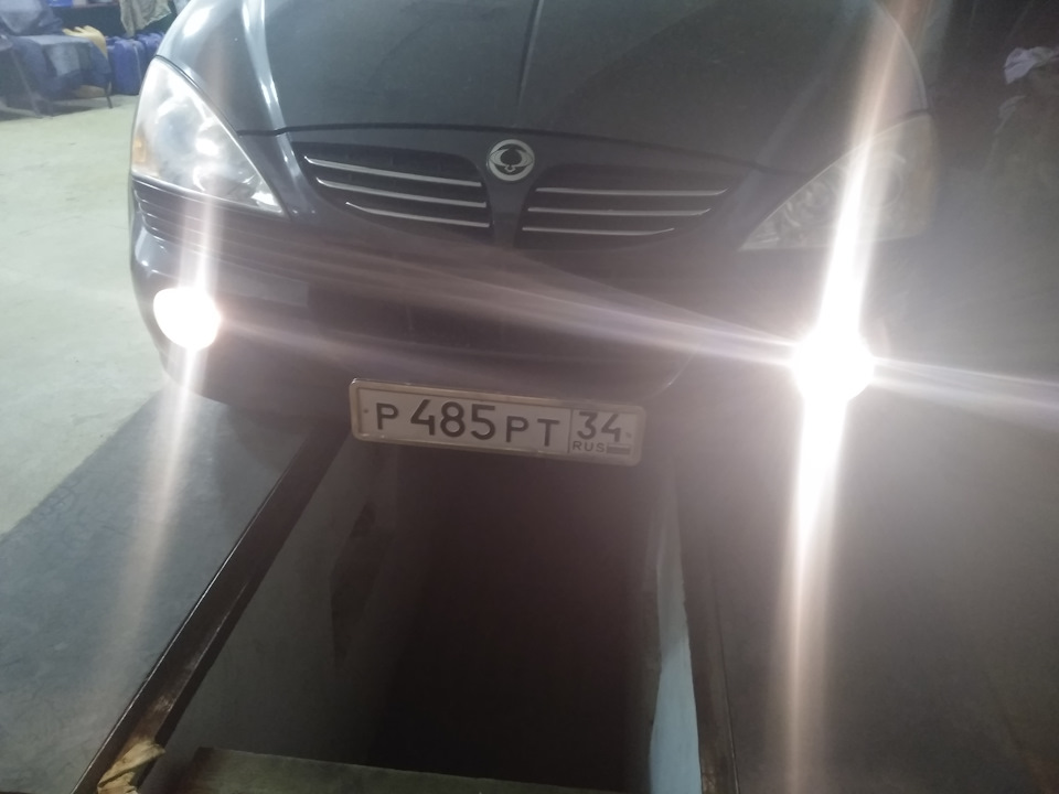 8320109051 Фара противотуманная левая Ssang Yong Kyron (2005 2015) купить бу в