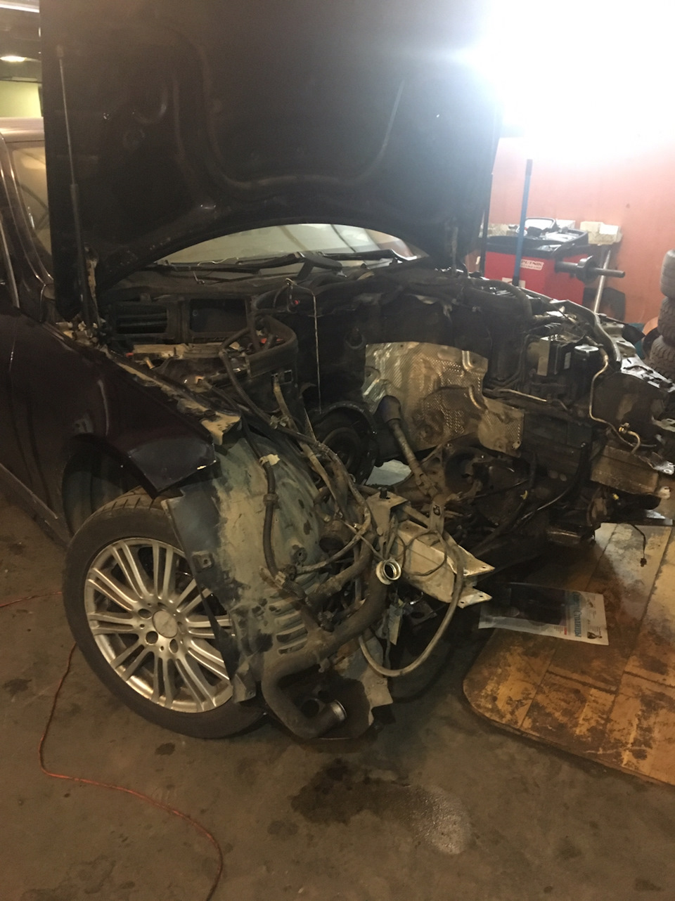 Фото в бортжурнале Mercedes-Benz E-class (W212)