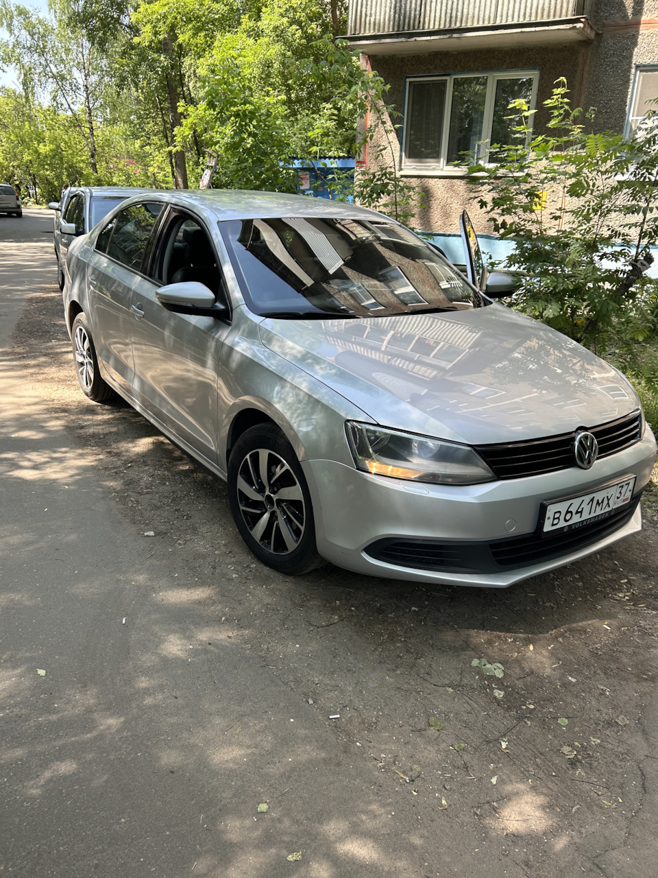 Покупка авто — Volkswagen Jetta VI, 1,6 л, 2013 года | покупка машины |  DRIVE2