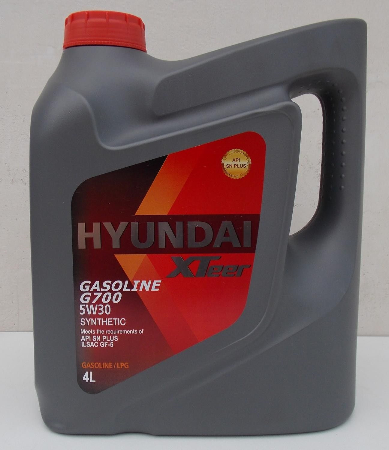 Масло hyundai xteer 5w30 gasoline. Hyundai XTEER 5w30. 1041135 Hyundai XTEER. Hyundai XTEER g700 5w-30 4 л. Масло Хендай 5w30.