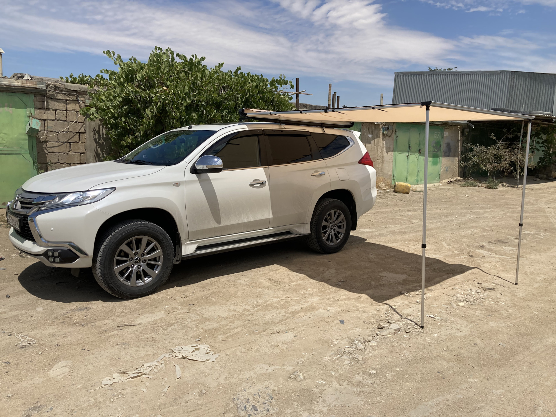 Установка маркизы — Mitsubishi Pajero Sport (3G), 3 л, 2019 года ...