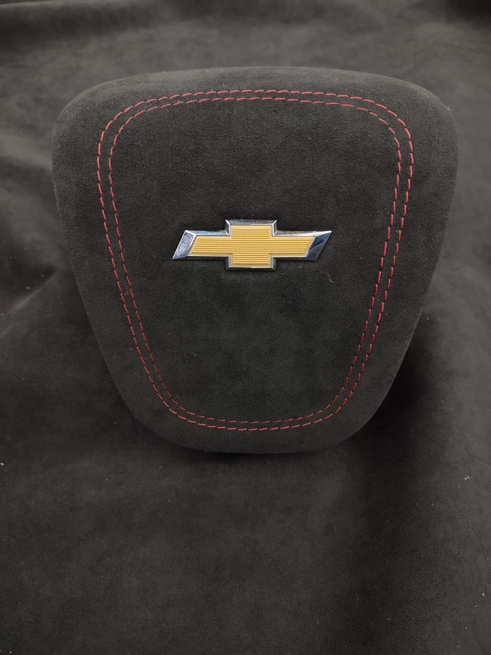 Перетяжка руля Chevrolet Camaro в алькантару — f5avto на DRIVE2