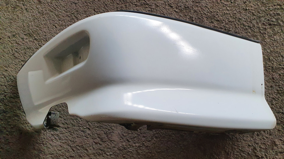 Обвес, накладки на пороги и задний бампер Mitsubishi Delica на ...