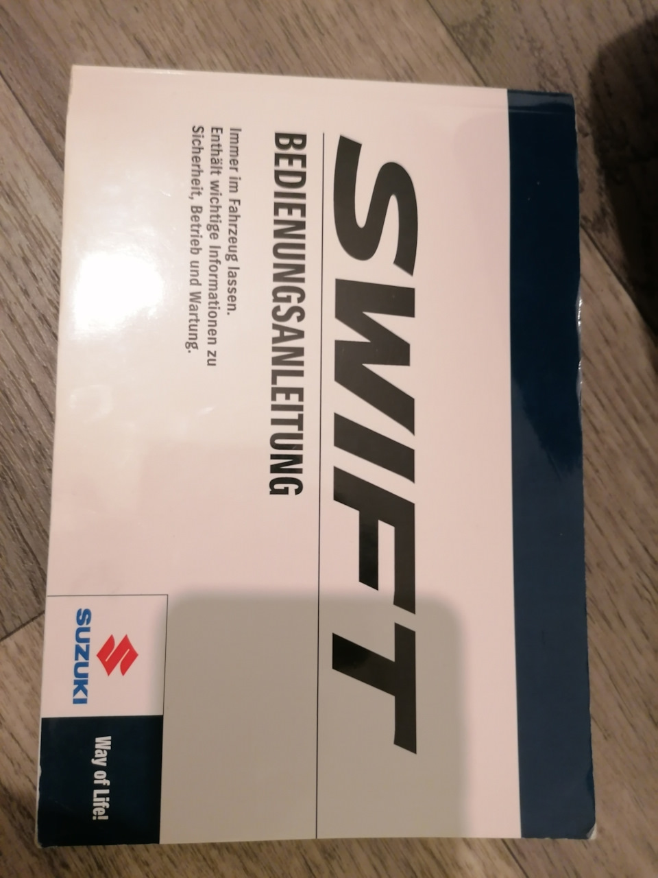 Книга обслуживания — Suzuki Swift (3G), 1,3 л., 2013 года | плановое ТО ...