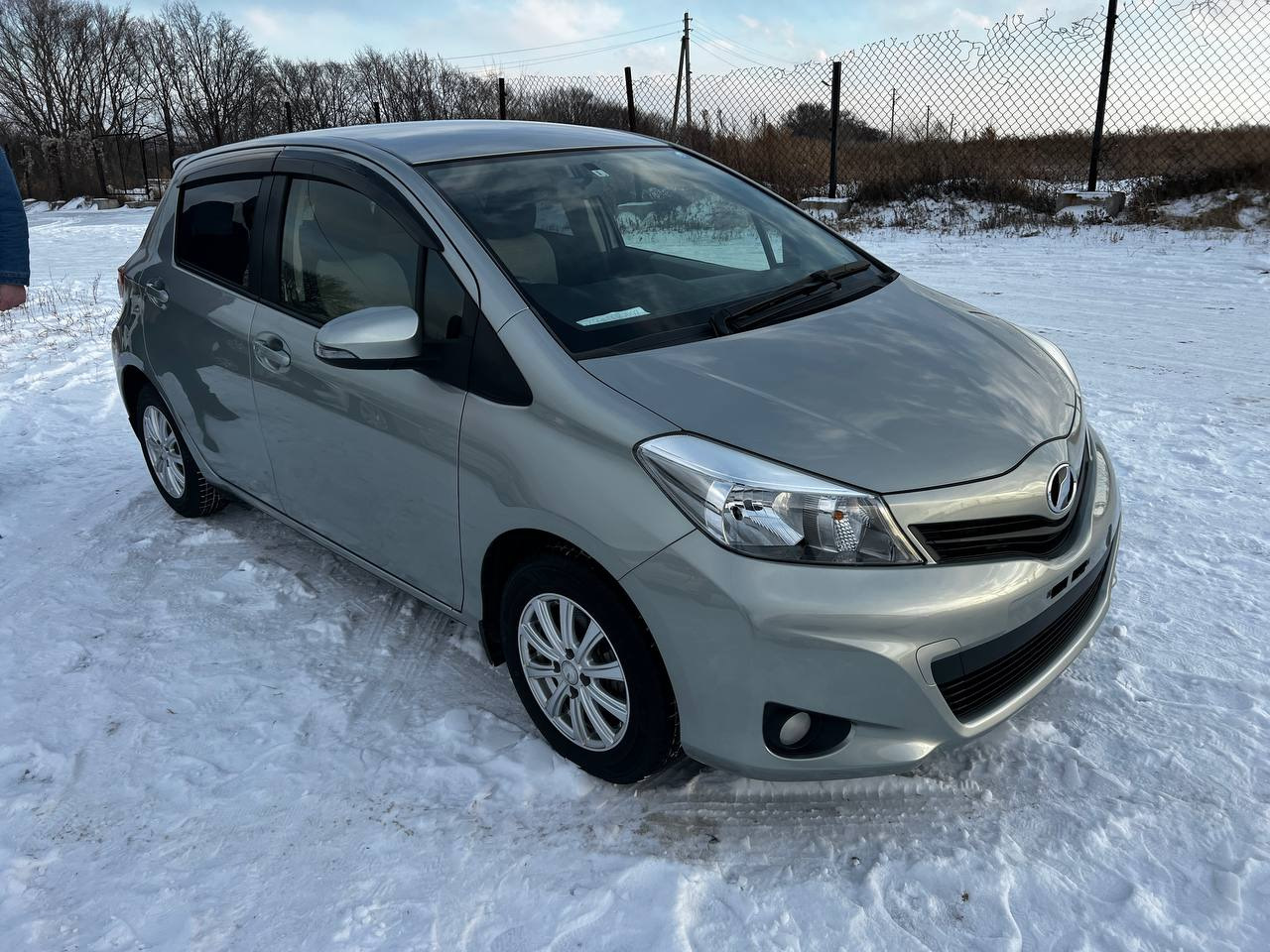 Покупка Vitzа — Toyota Vitz (130), 1 л, 2012 года | покупка машины | DRIVE2