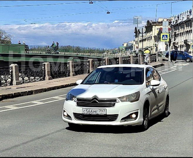 Фото в бортжурнале Citroen C4 L