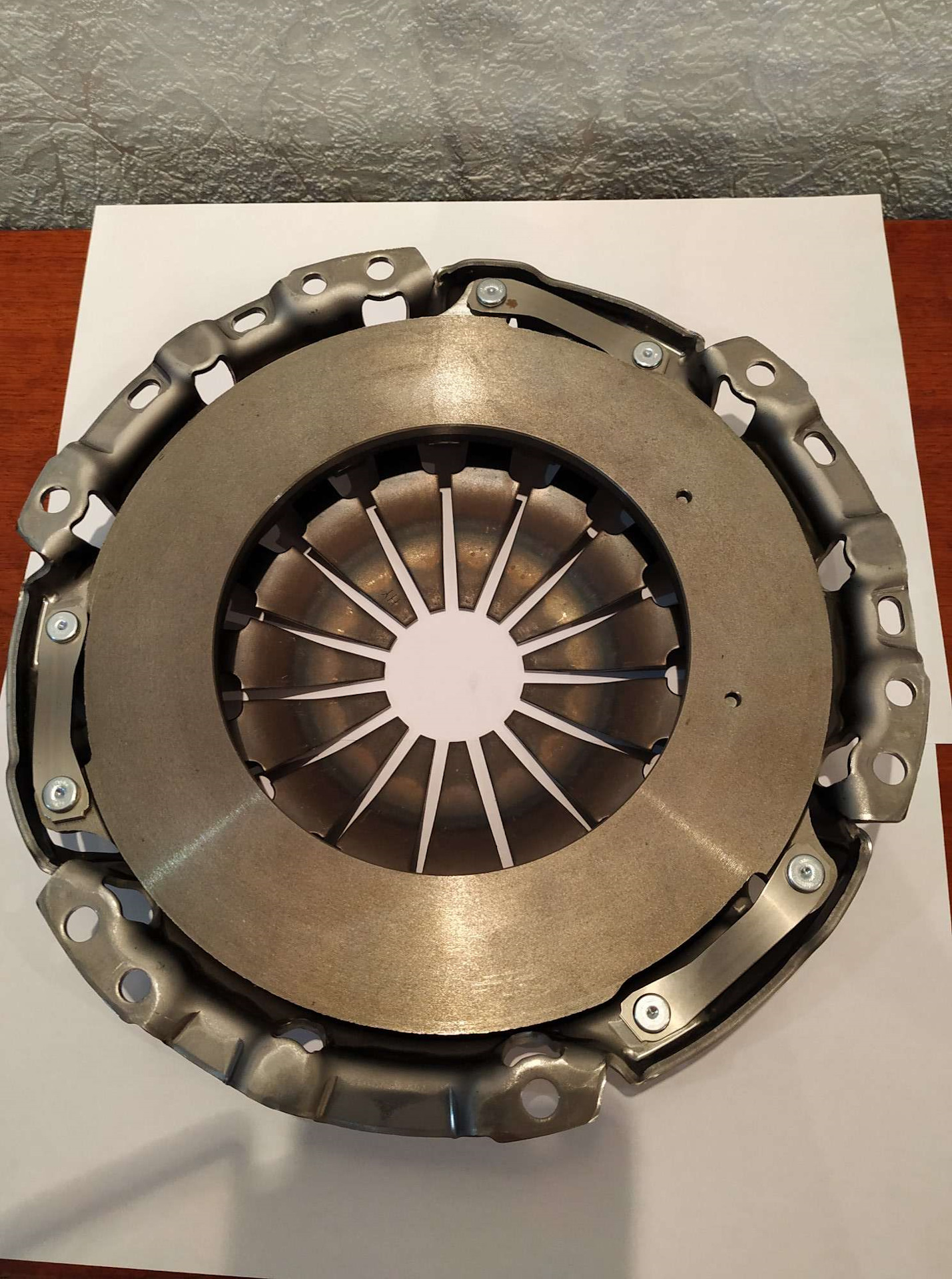 Сцепление auris 2008. Сцепление робот 1. Корзина сцепления toyota 105. Сцепление тойота аурис 2008 робот. 6.