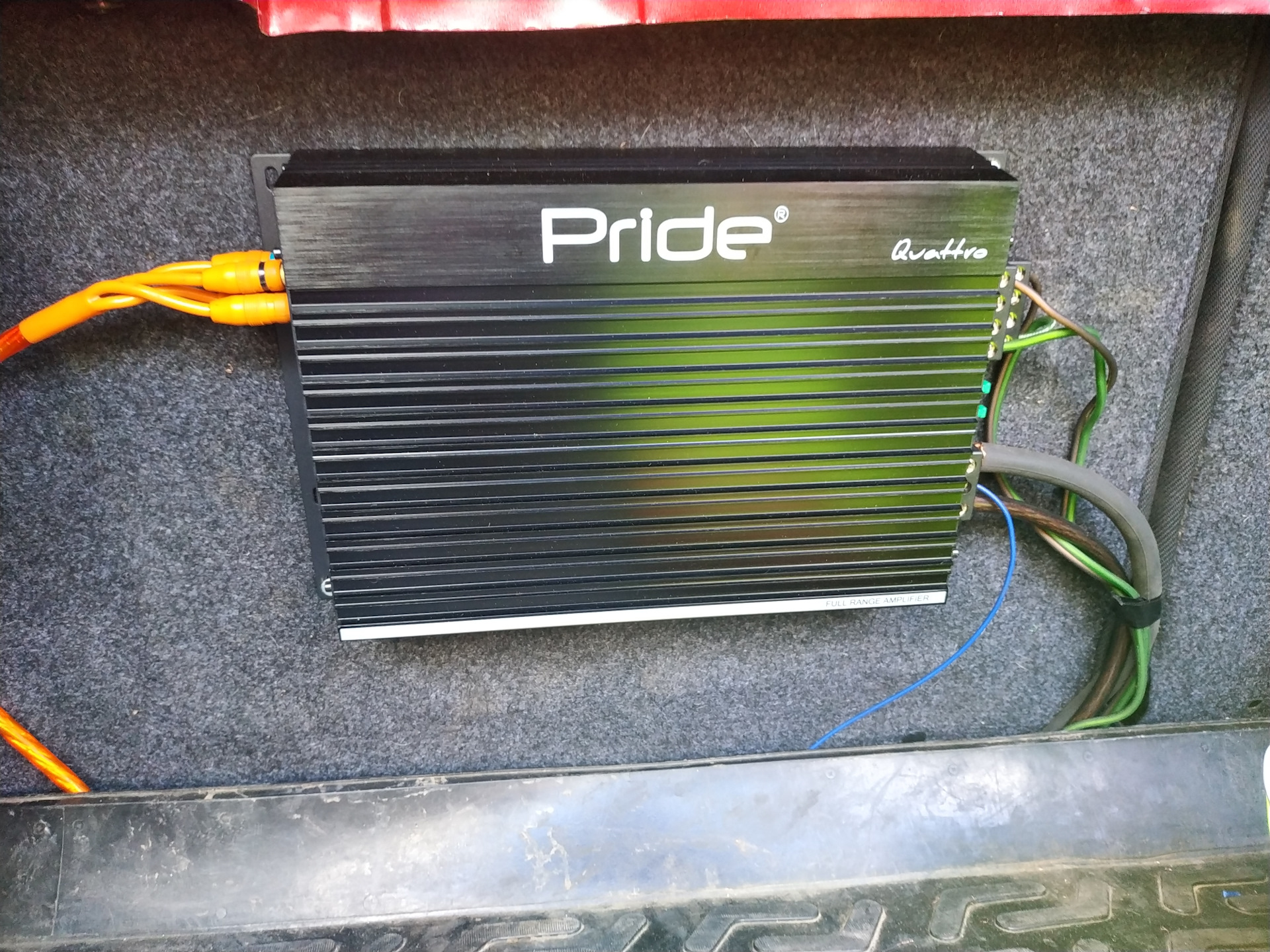 Усилитель прайд. Pride quattro 400 w. Прайд кватро 400w. Усилитель Pride 400w. Усилитель Прайд quattro 400w.