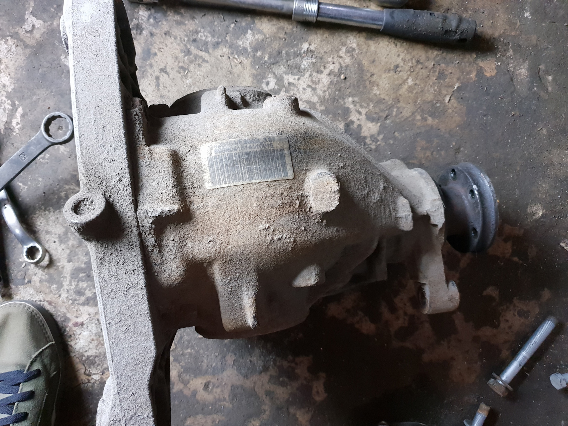 редуктор бмв е34 м20б25. задний мост камаро. редуктор е36 168 тип. 2 в волгу. редуктор 3 4 5 8.