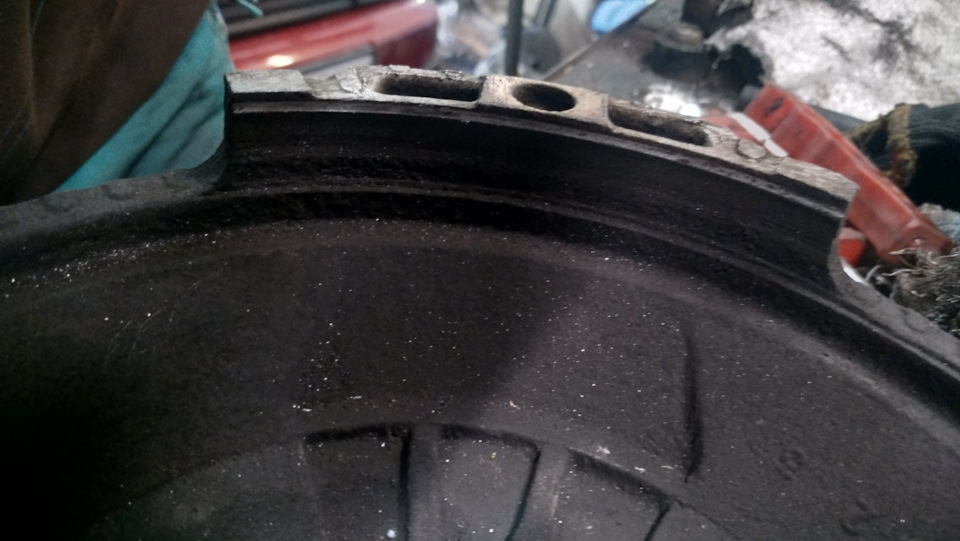 Шорох, скрежет в колесе после сборки разборки флянца — ЗАЗ 1102, 1,3 л ...