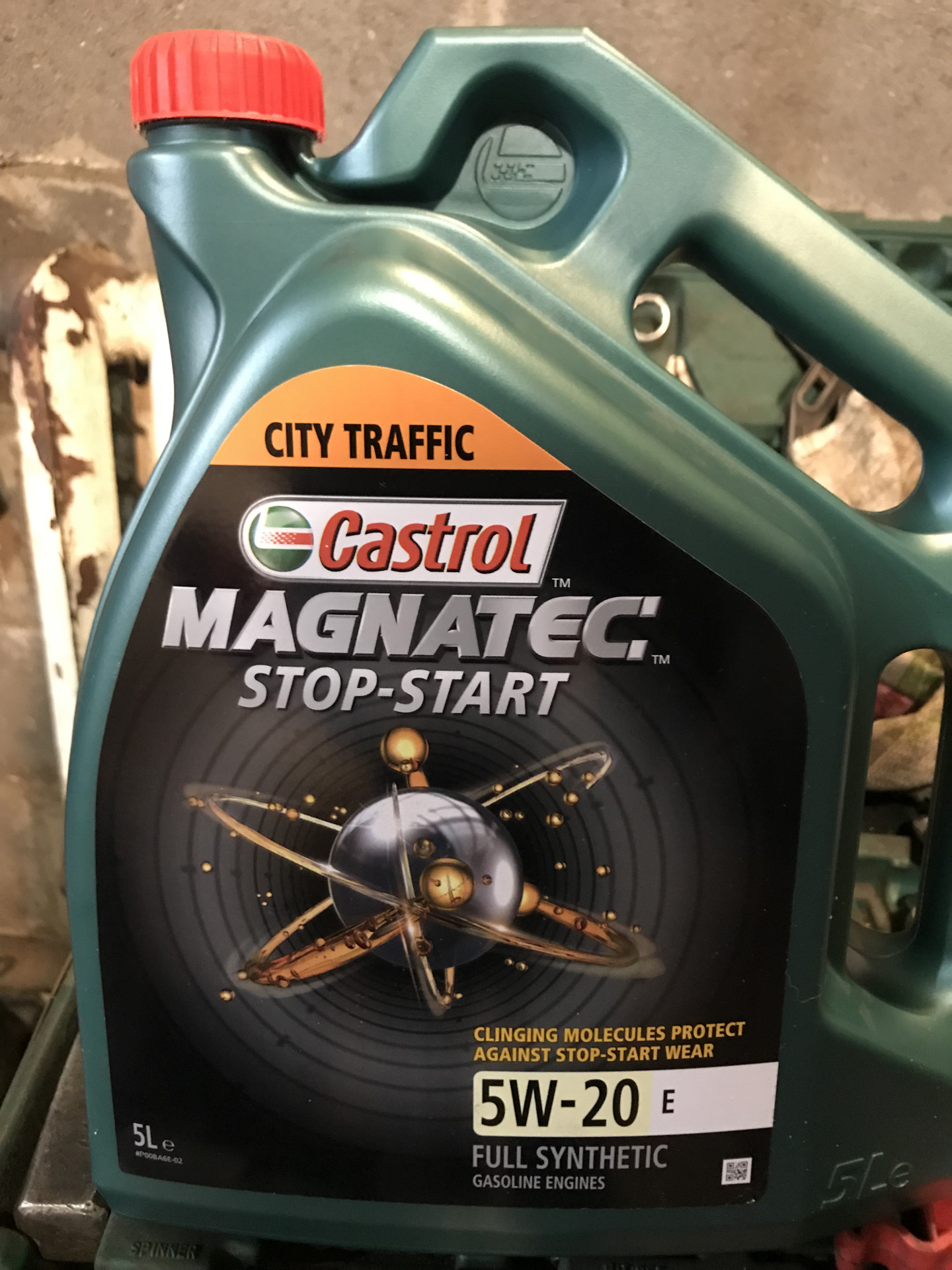 Как вставить пружину в крышку розетки - 94 фото