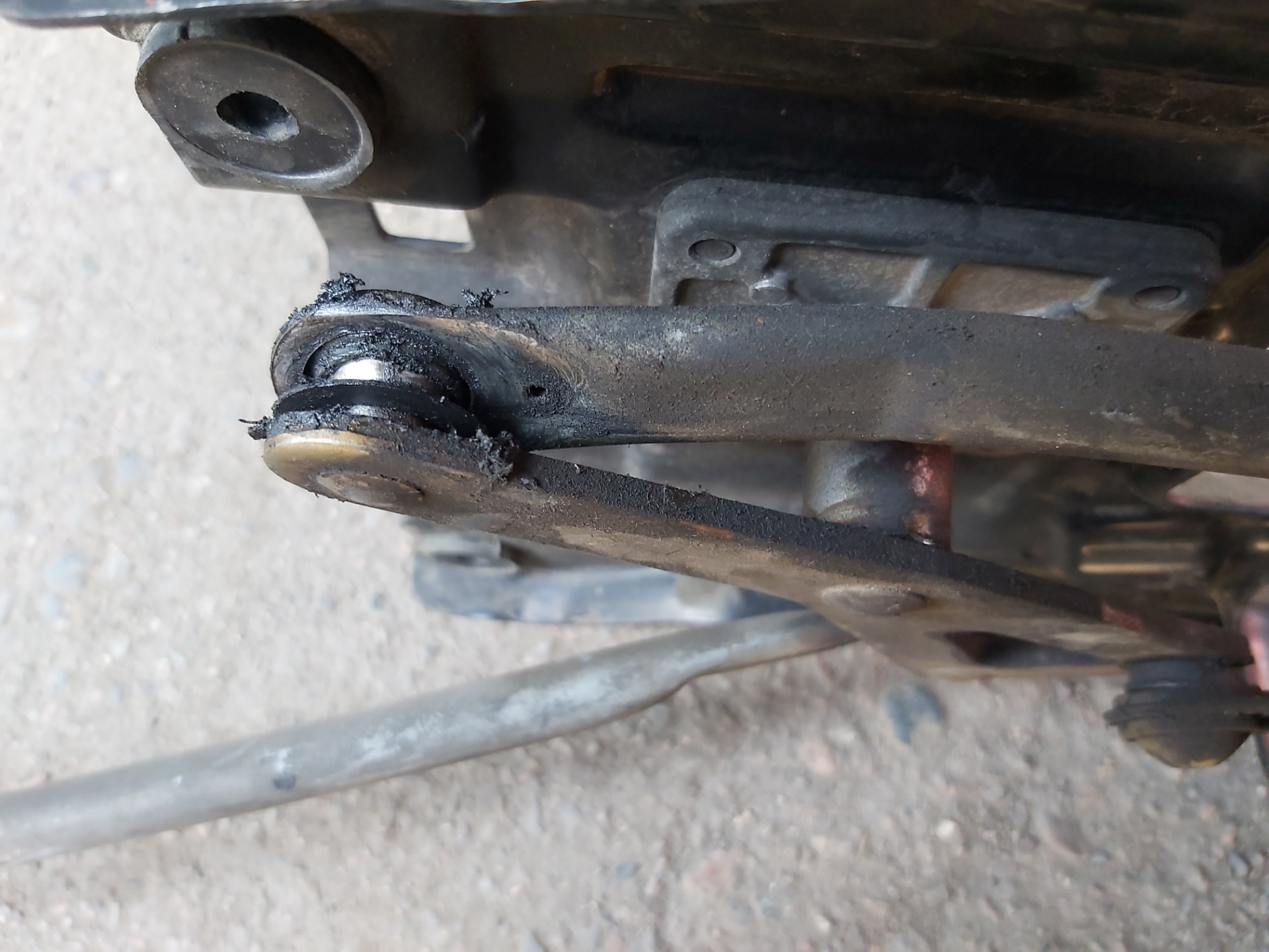 Дворники pajero sport 2